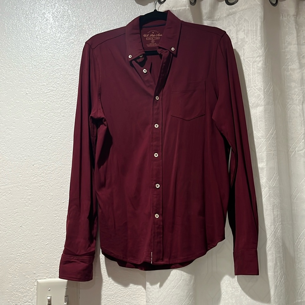 US polo Assn men button up shirt size small